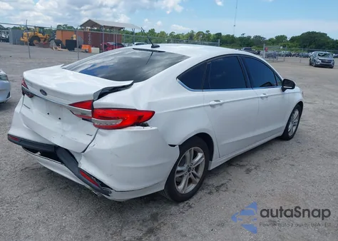 2018 Ford Fusion Se из США, поврежденный, VIN 3FA6P0H70JR140550